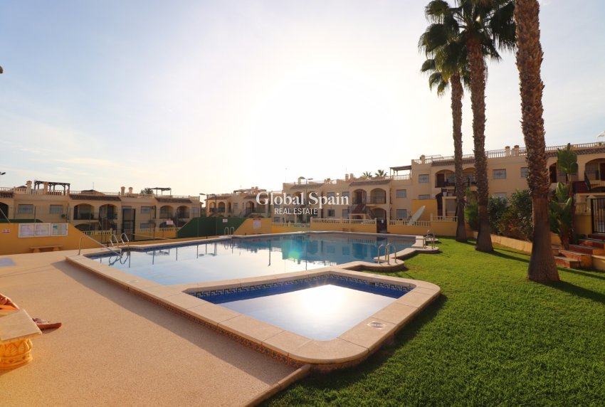 Venta - APARTAMENTO -
Algorfa - Montemar