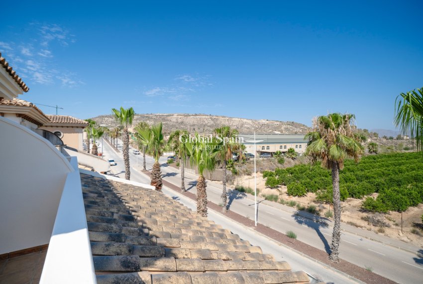 Venta - APARTAMENTO -
ALGORFA