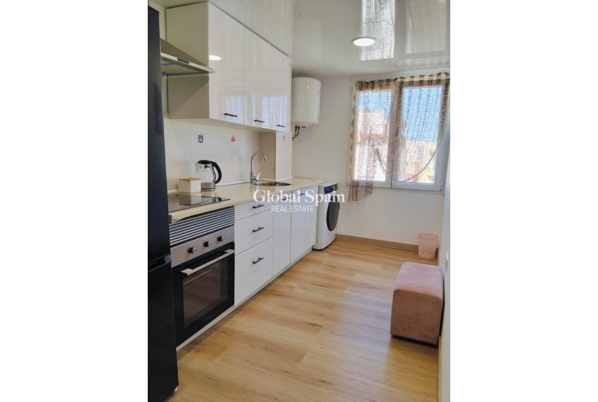 Venta - APARTAMENTO -
ALICANTE - Altozano