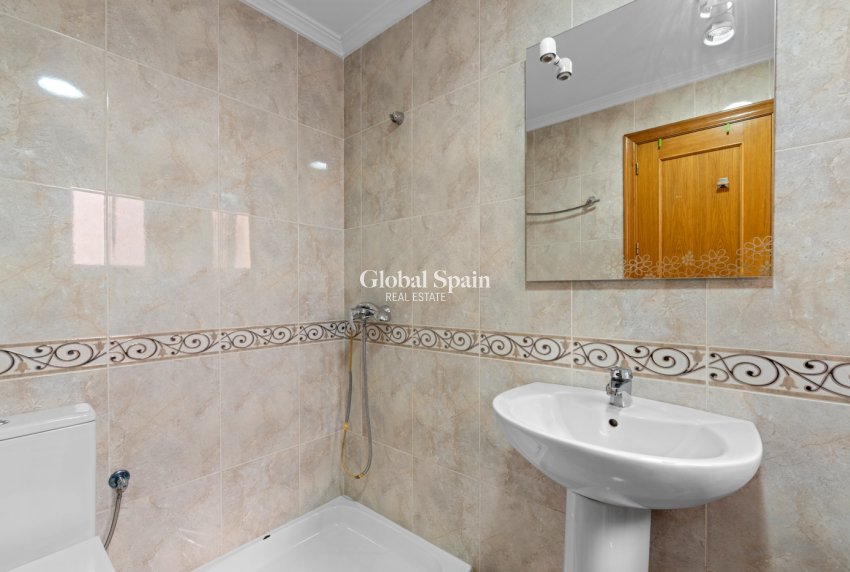 Venta - Apartamento -
ALICANTE - El Campello