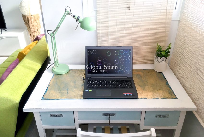 Venta - APARTAMENTO -
ALICANTE - Mercado