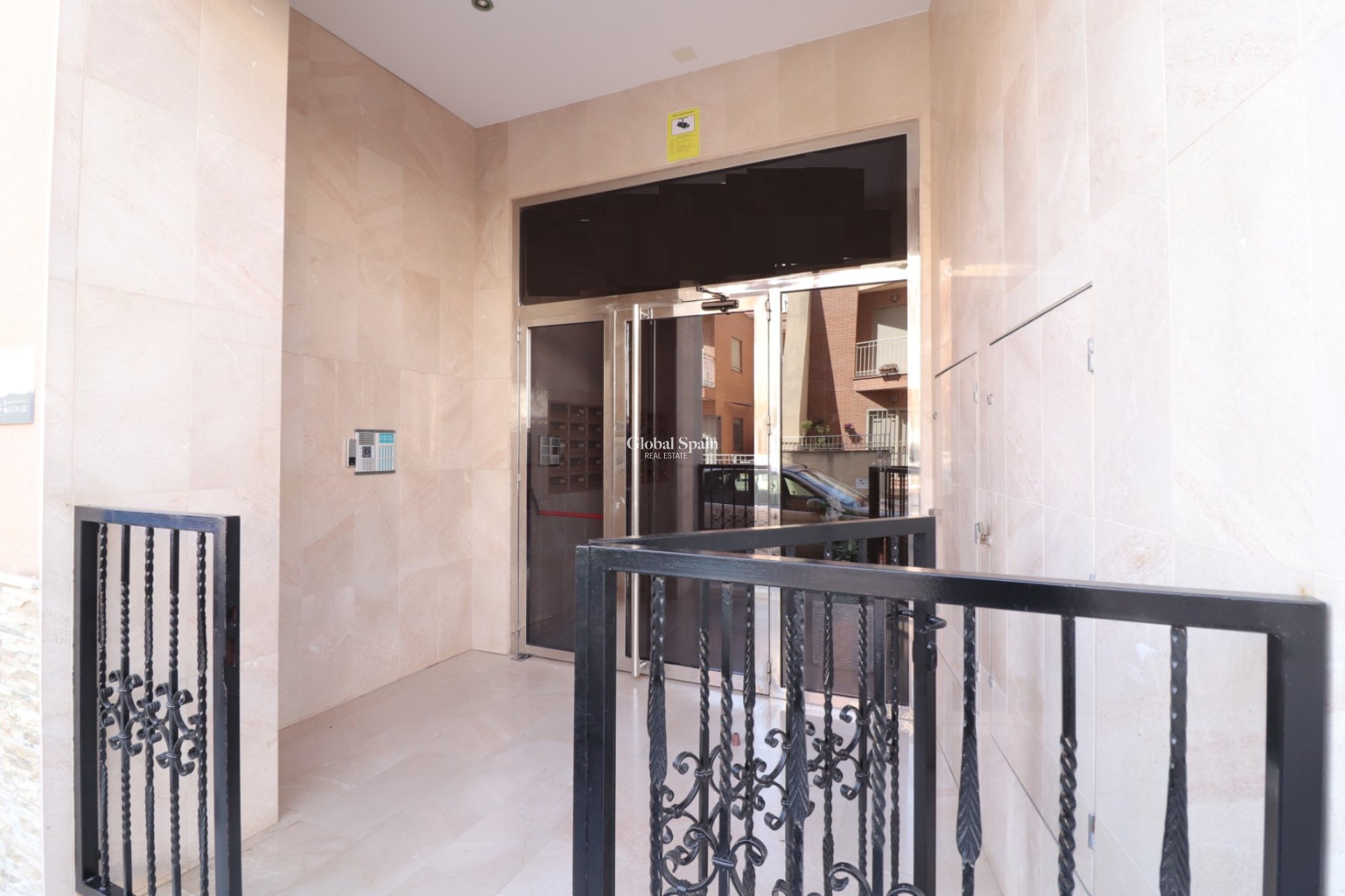 Venta - APARTAMENTO -
Almoradi - Almoradi - Town