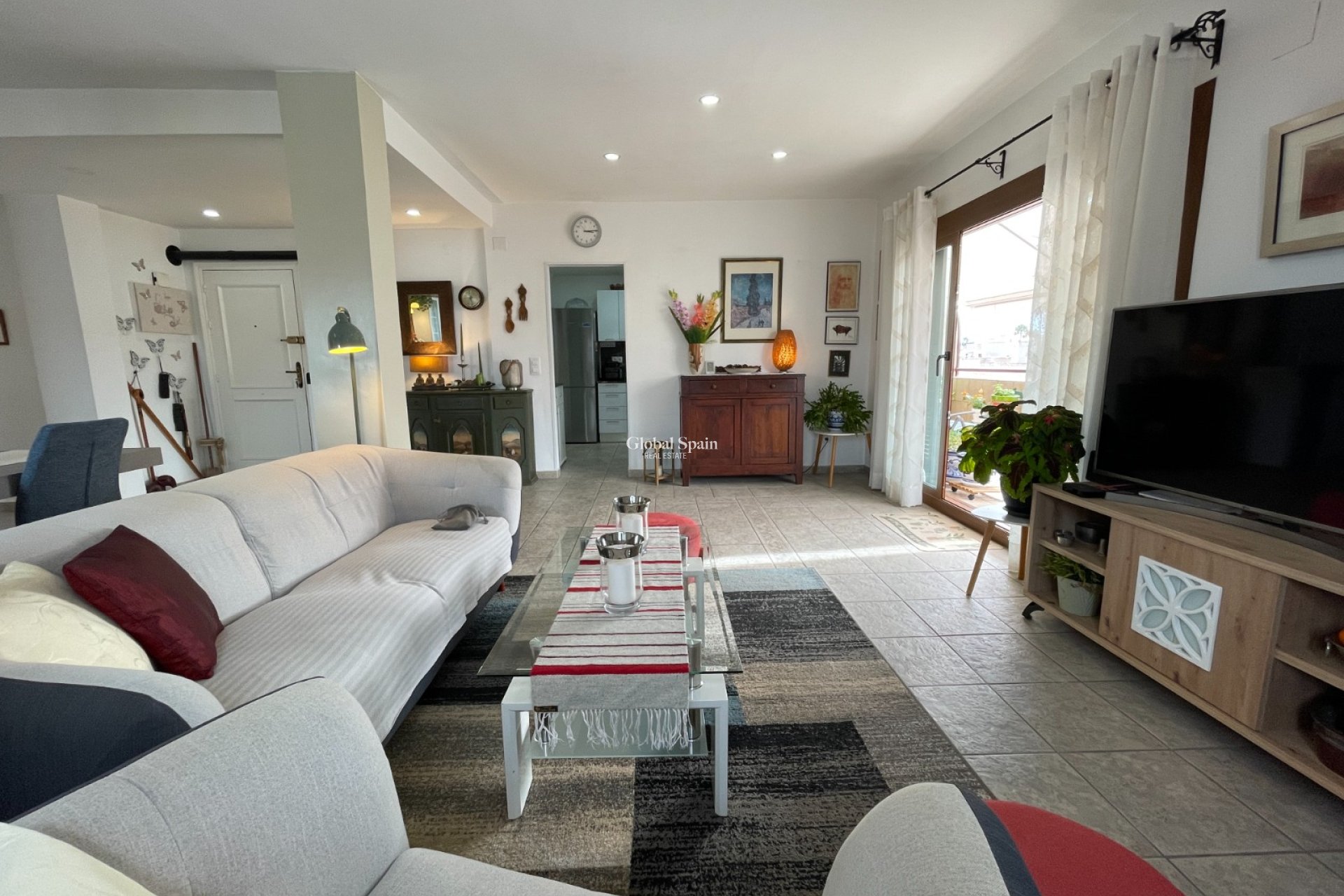 Venta - APARTAMENTO -
ALMORADÍ - Inland