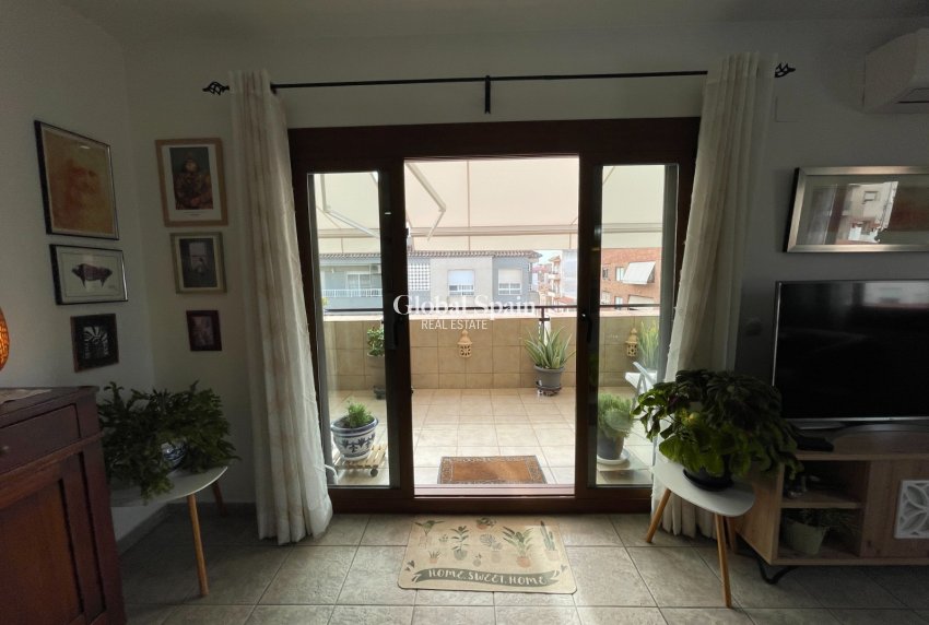 Venta - APARTAMENTO -
ALMORADÍ - Inland