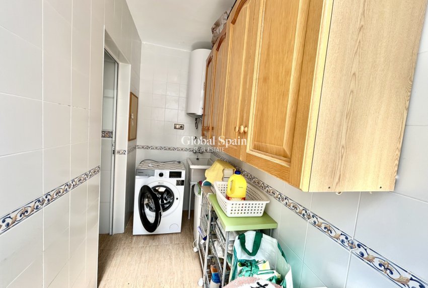 Venta - APARTAMENTO -
ALMORADÍ - Inland