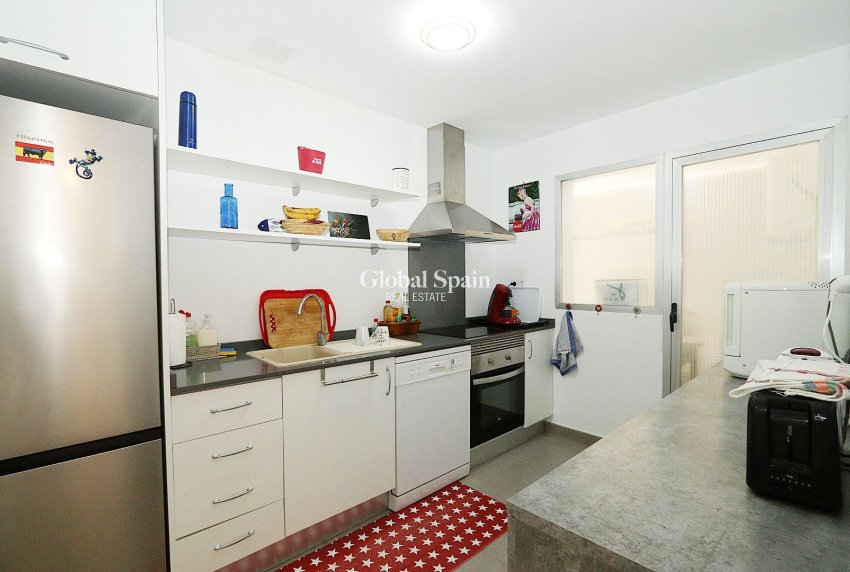 Venta - APARTAMENTO -
ALTEA - Costa Blanca