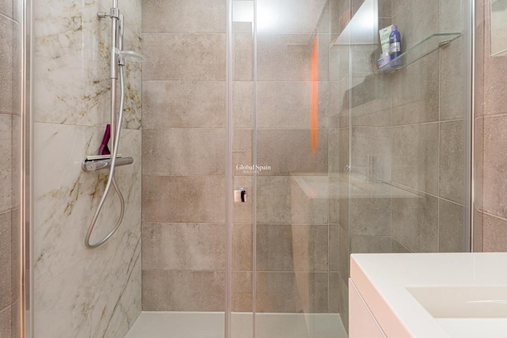 Venta - APARTAMENTO -
ALTEA - Costa Blanca