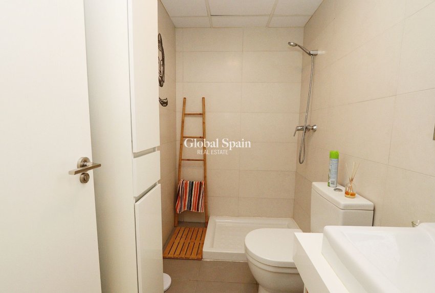 Venta - APARTAMENTO -
ALTEA - Costa Blanca