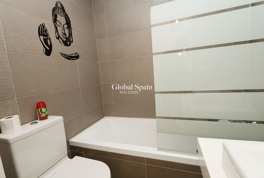 Venta - APARTAMENTO -
ALTEA - Costa Blanca