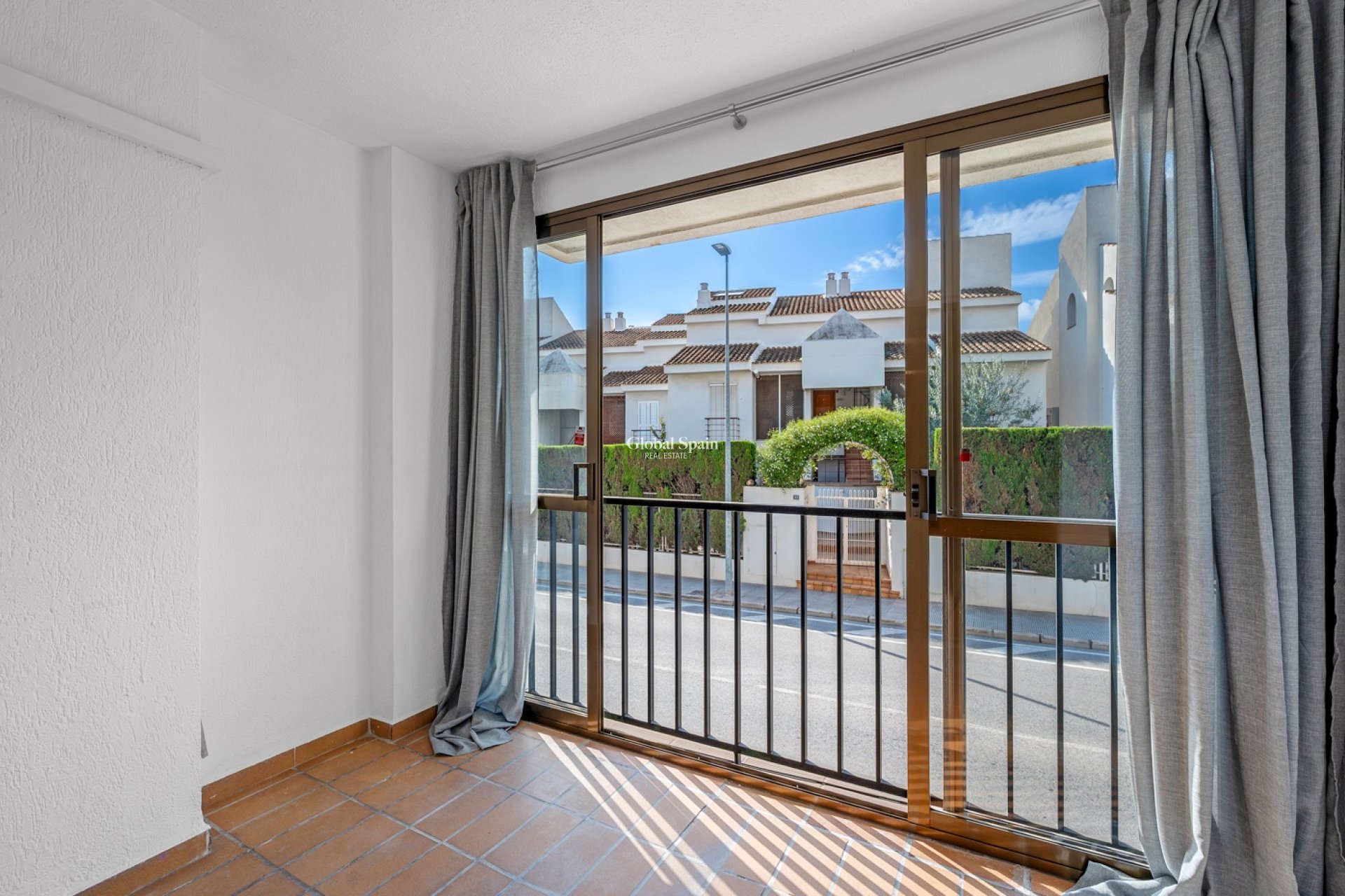 Venta - Apartamento -
ALTEA