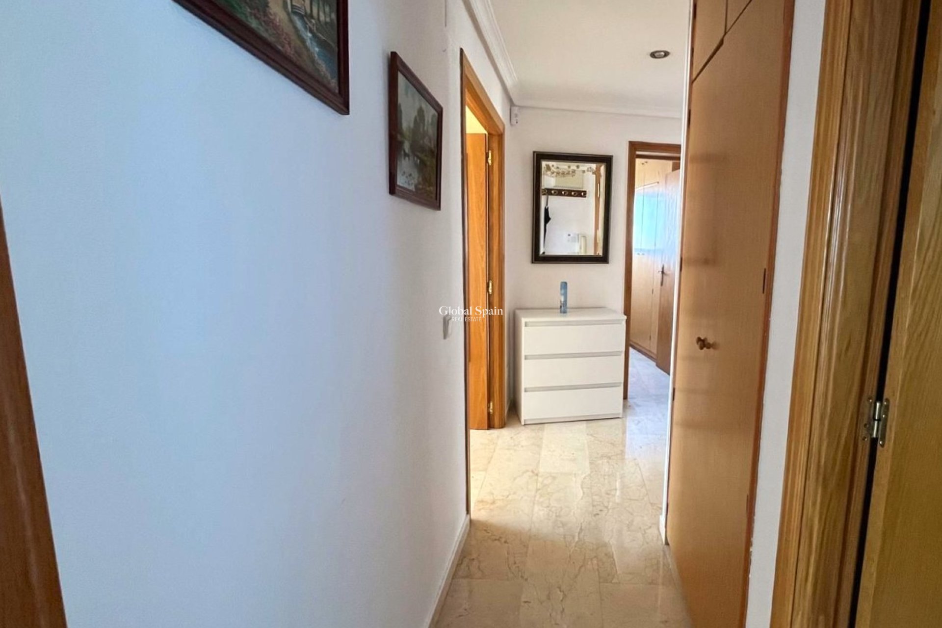 Venta - Apartamento -
BENIDORM - Centro