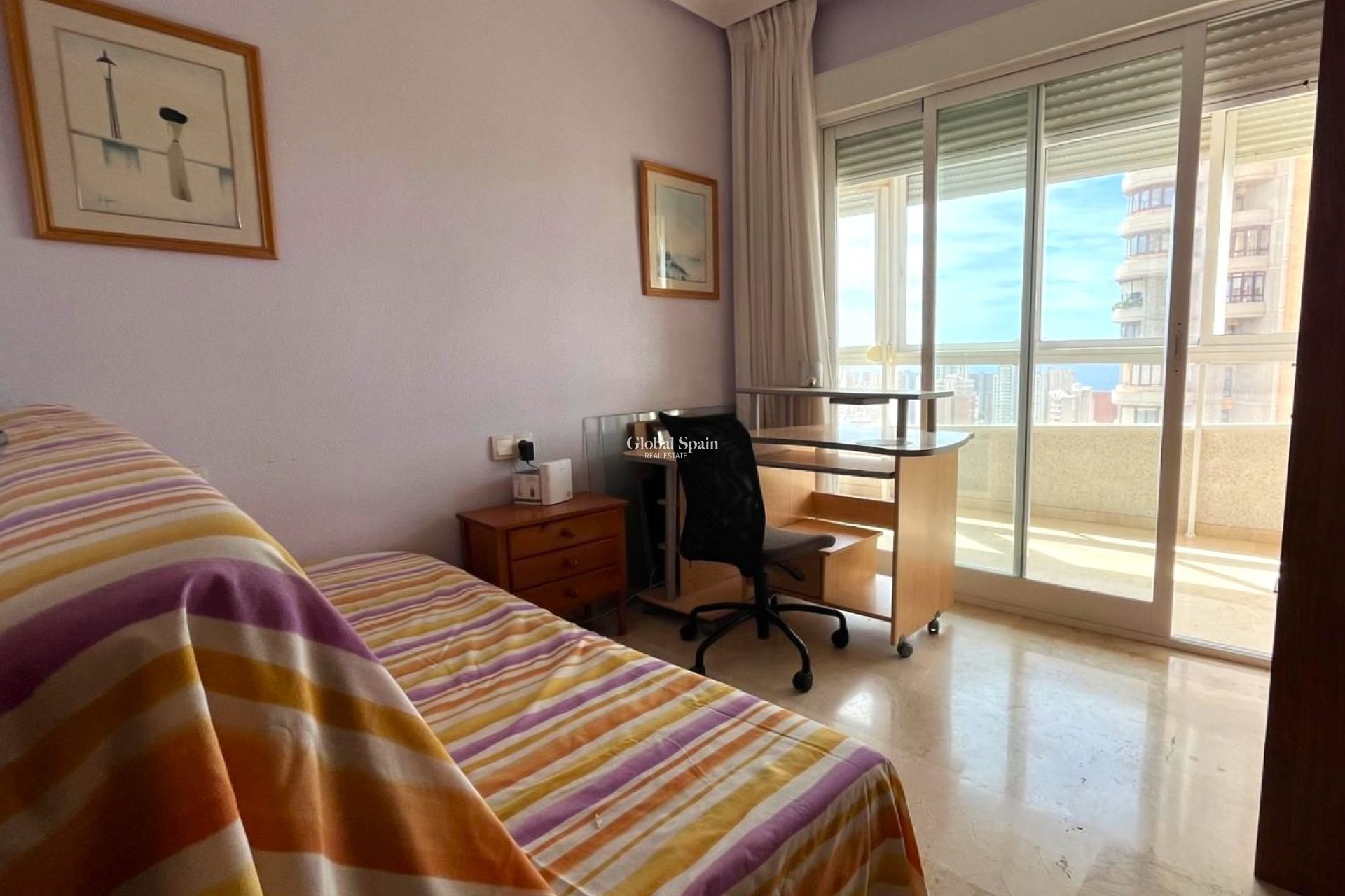 Venta - Apartamento -
BENIDORM - Centro