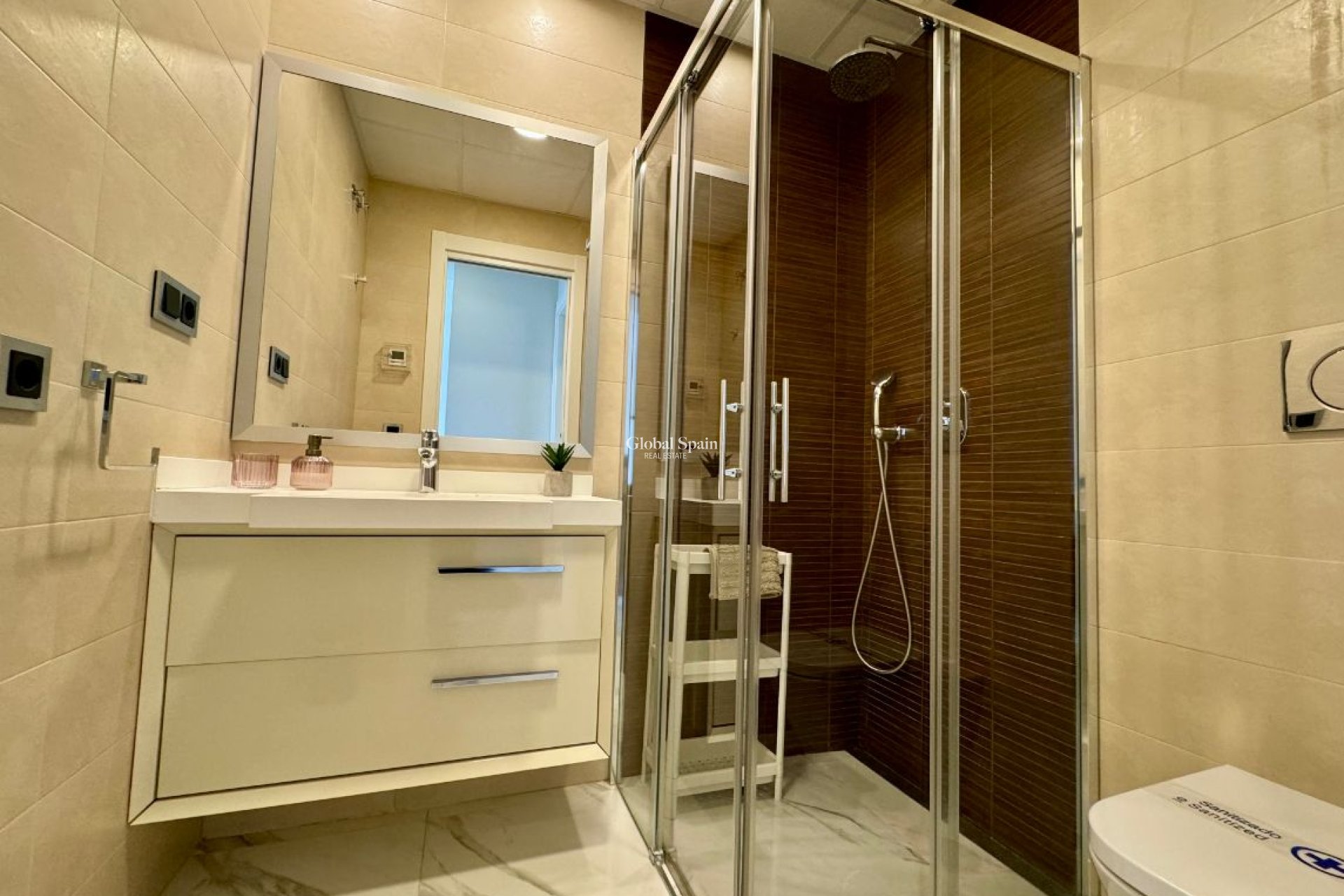 Venta - APARTAMENTO -
BENIDORM - Costa Blanca