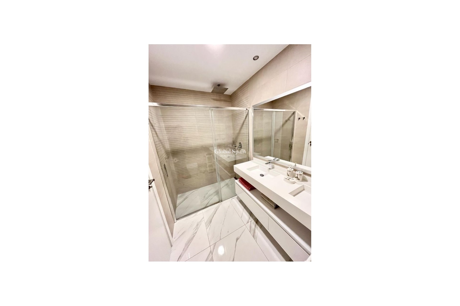 Venta - APARTAMENTO -
BENIDORM - Costa Blanca