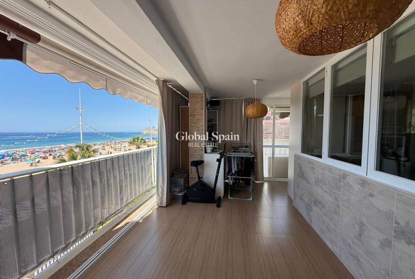 Venta - APARTAMENTO -
BENIDORM - Costa Blanca