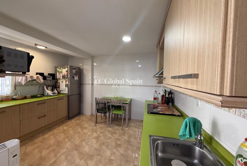 Venta - APARTAMENTO -
BENIDORM - Costa Blanca