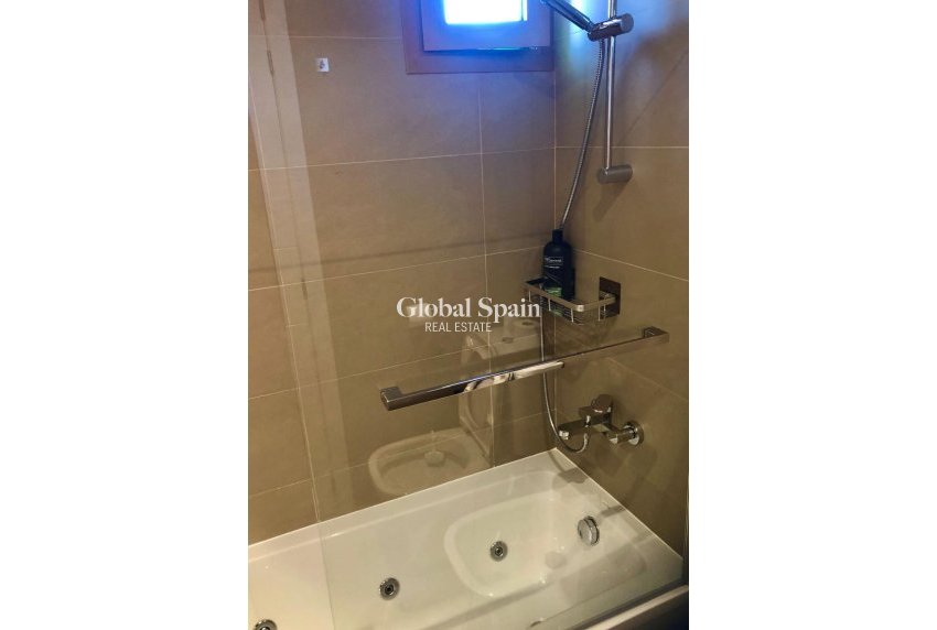 Venta - APARTAMENTO -
BENIDORM - Costa Blanca