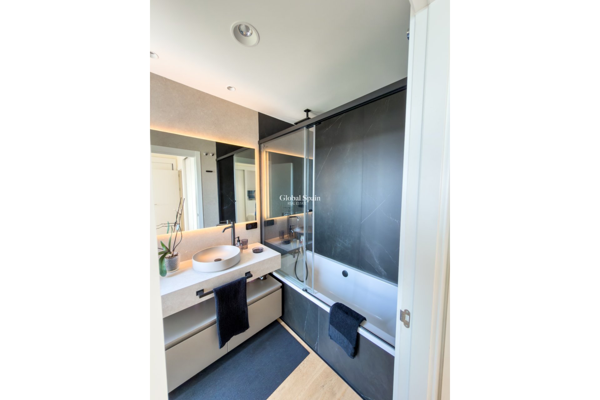 Venta - APARTAMENTO -
BENIDORM - Costa Blanca