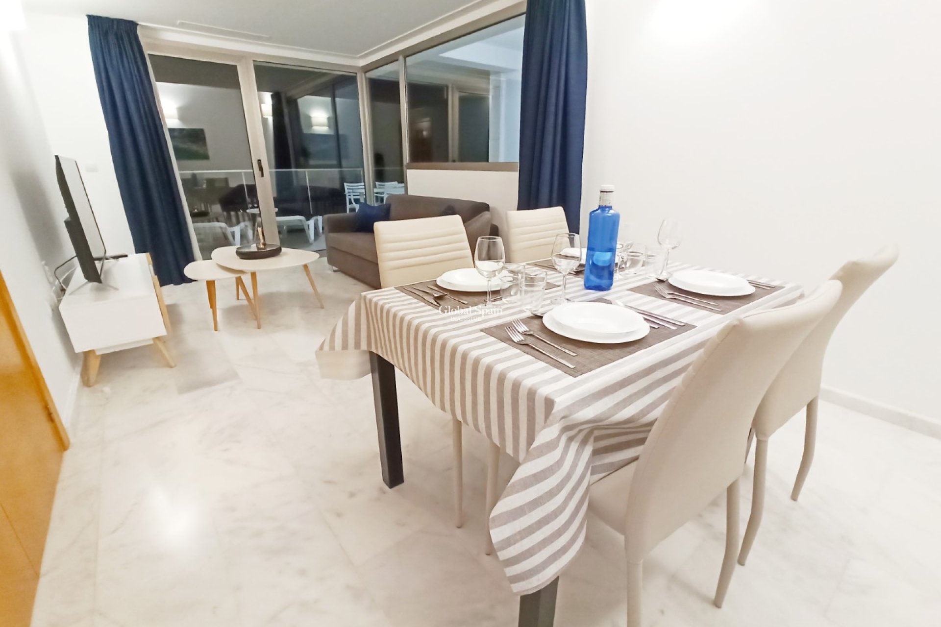 Venta - APARTAMENTO -
BENIDORM - Costa Blanca