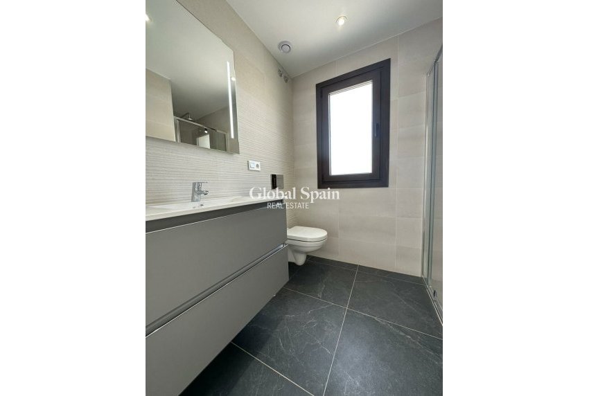 Venta - APARTAMENTO -
BENIDORM - Costa Blanca