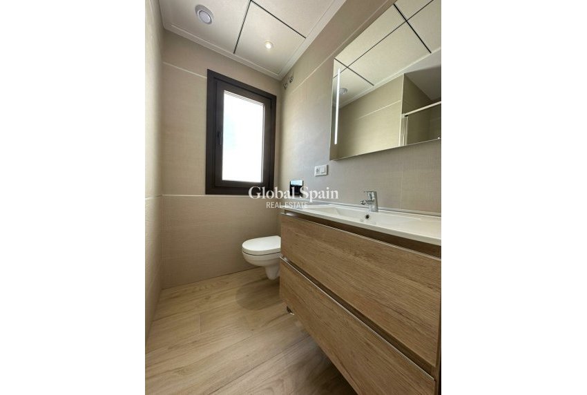 Venta - APARTAMENTO -
BENIDORM - Costa Blanca