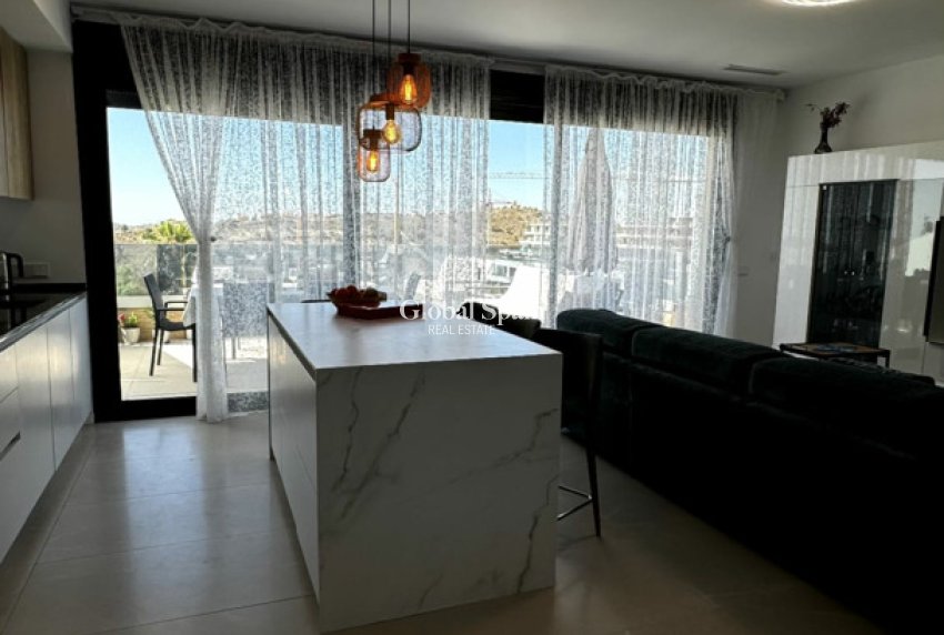 Venta - APARTAMENTO -
BENIDORM - Costa Blanca
