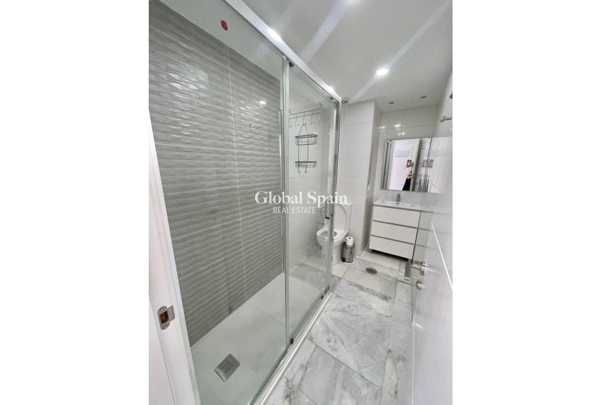 Venta - APARTAMENTO -
BENIDORM - Costa Blanca