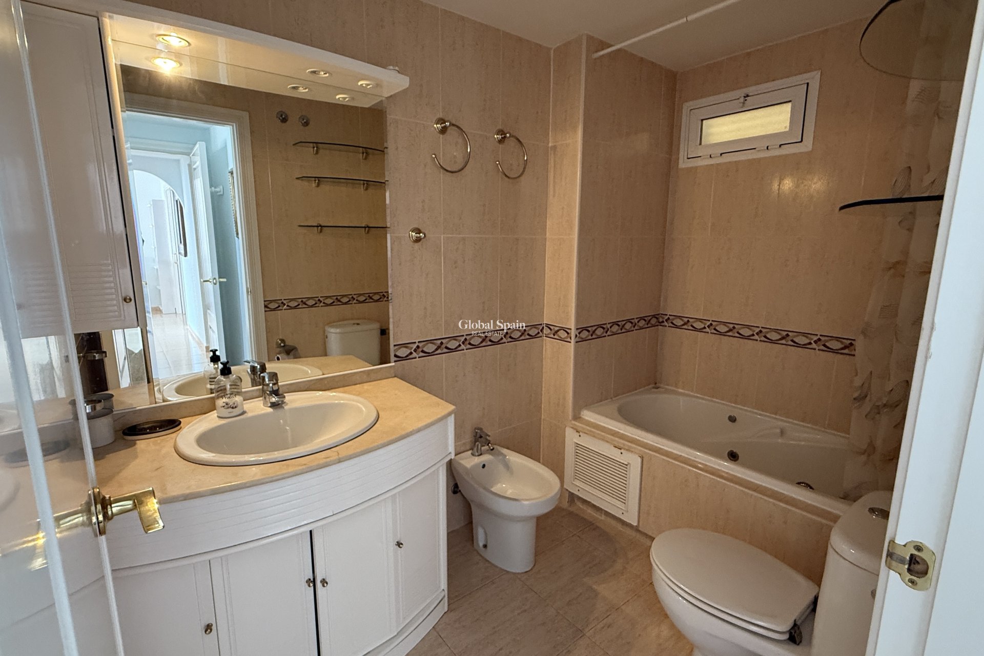 Venta - APARTAMENTO -
BENIDORM - Costa Blanca