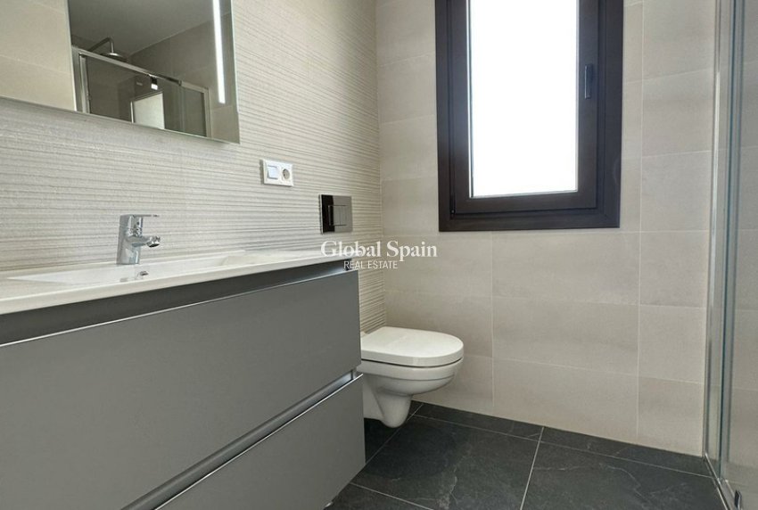 Venta - APARTAMENTO -
BENIDORM - Costa Blanca