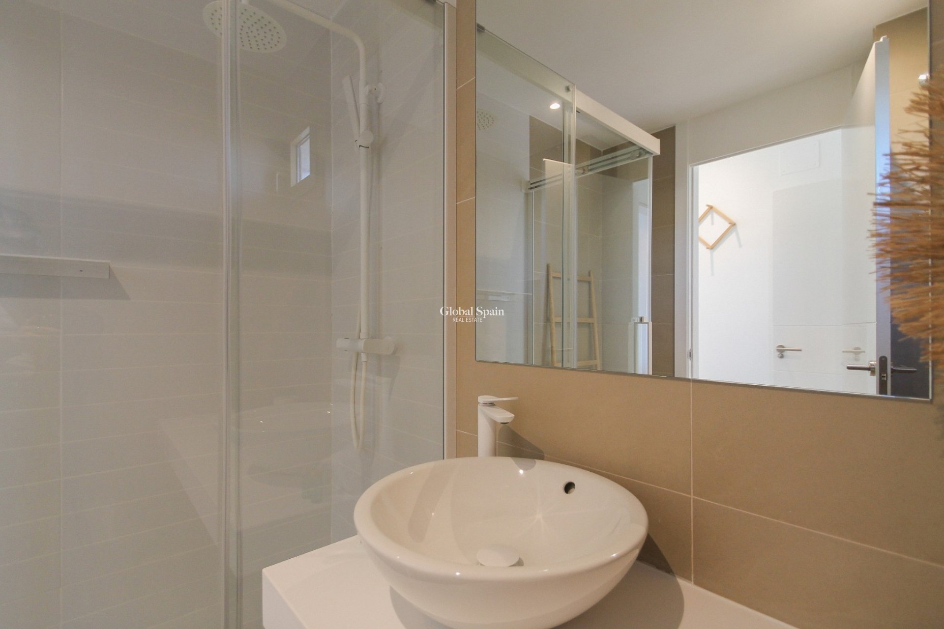 Venta - APARTAMENTO -
BENIDORM - Costa Blanca