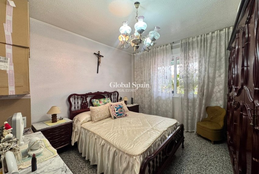 Venta - APARTAMENTO -
BENIDORM - Levante