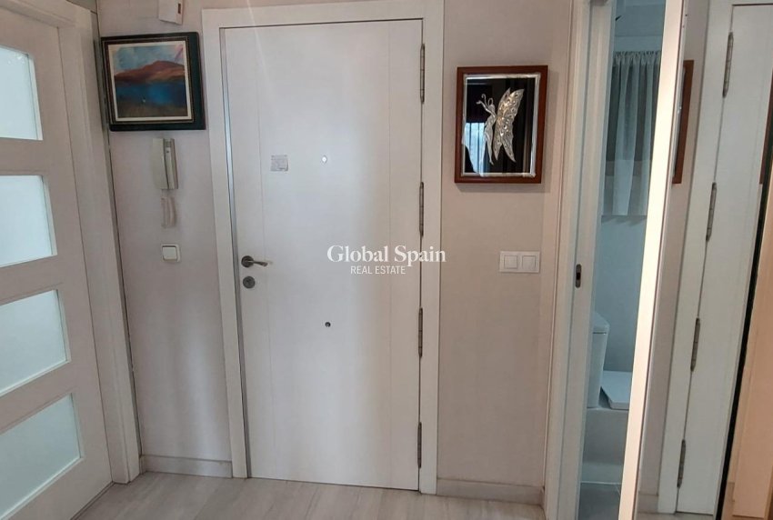 Venta - APARTAMENTO -
BENIDORM - Levante