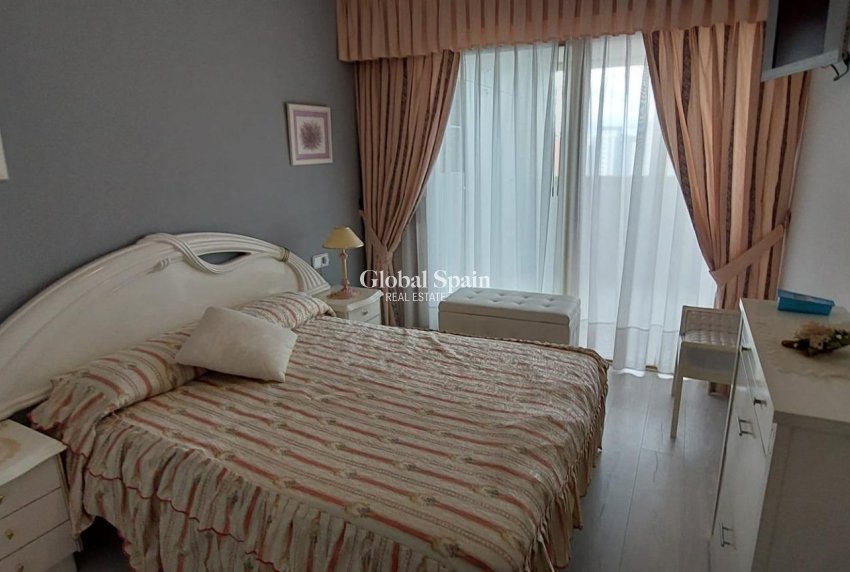 Venta - APARTAMENTO -
BENIDORM - Levante