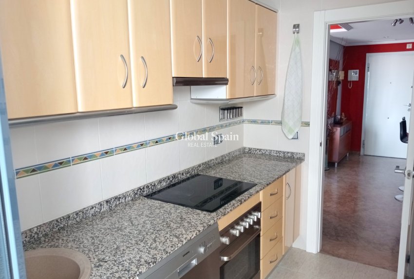 Venta - APARTAMENTO -
BENIDORM - Levante