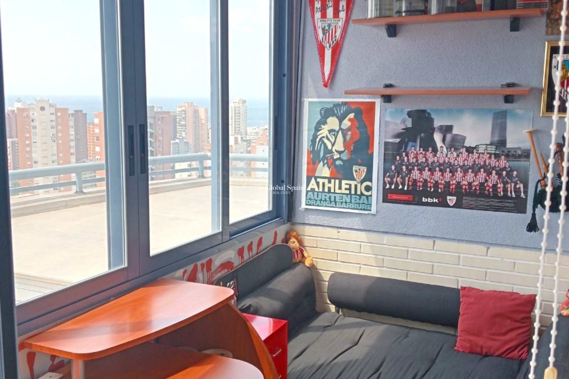 Venta - APARTAMENTO -
BENIDORM - Levante