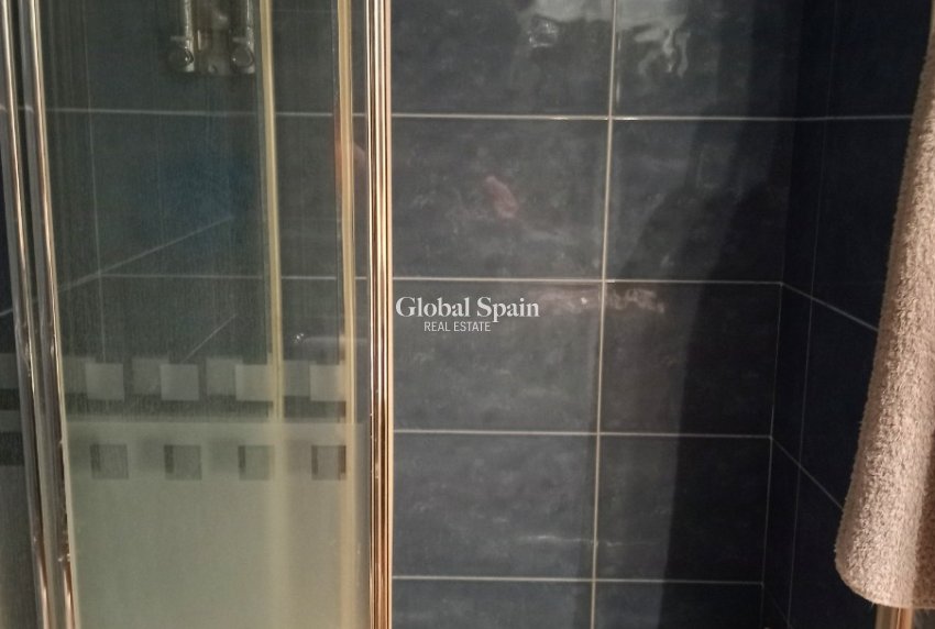 Venta - APARTAMENTO -
BENIDORM - Levante