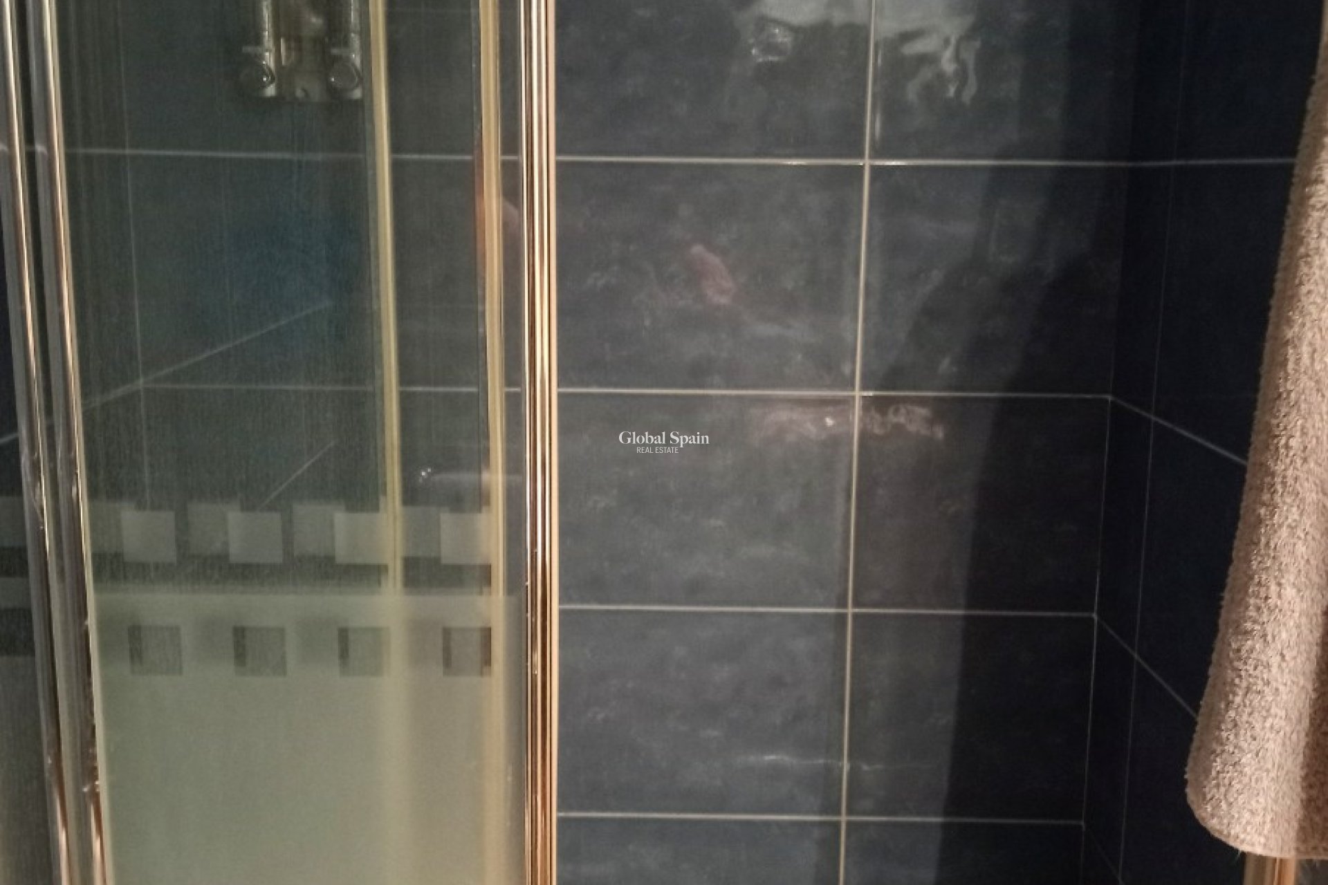 Venta - APARTAMENTO -
BENIDORM - Levante
