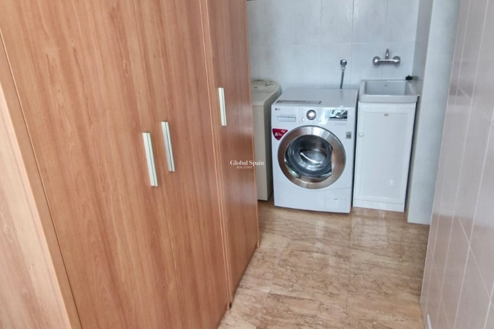 Venta - APARTAMENTO -
BENIDORM - Levante
