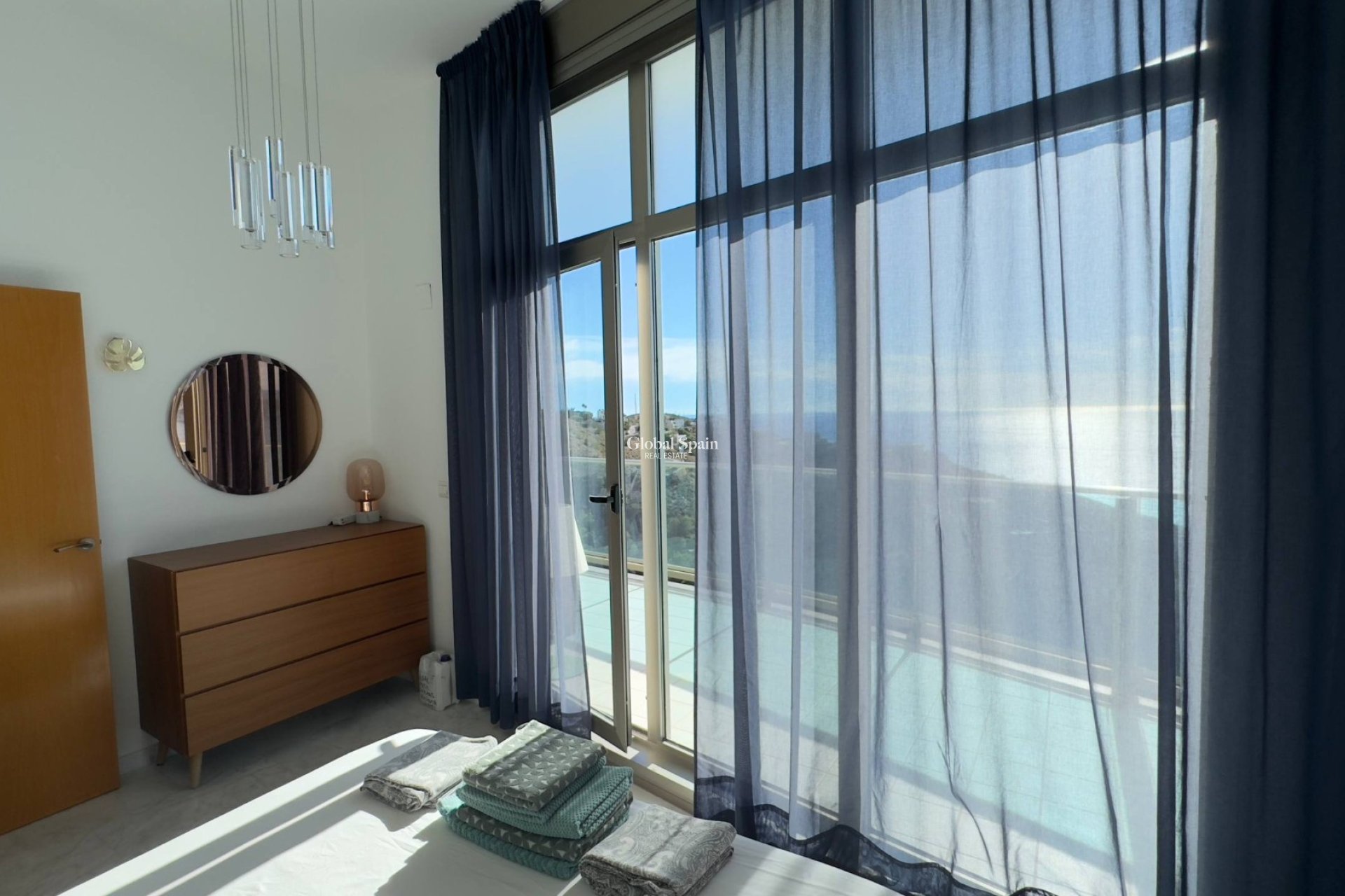 Venta - APARTAMENTO -
BENIDORM - Levante