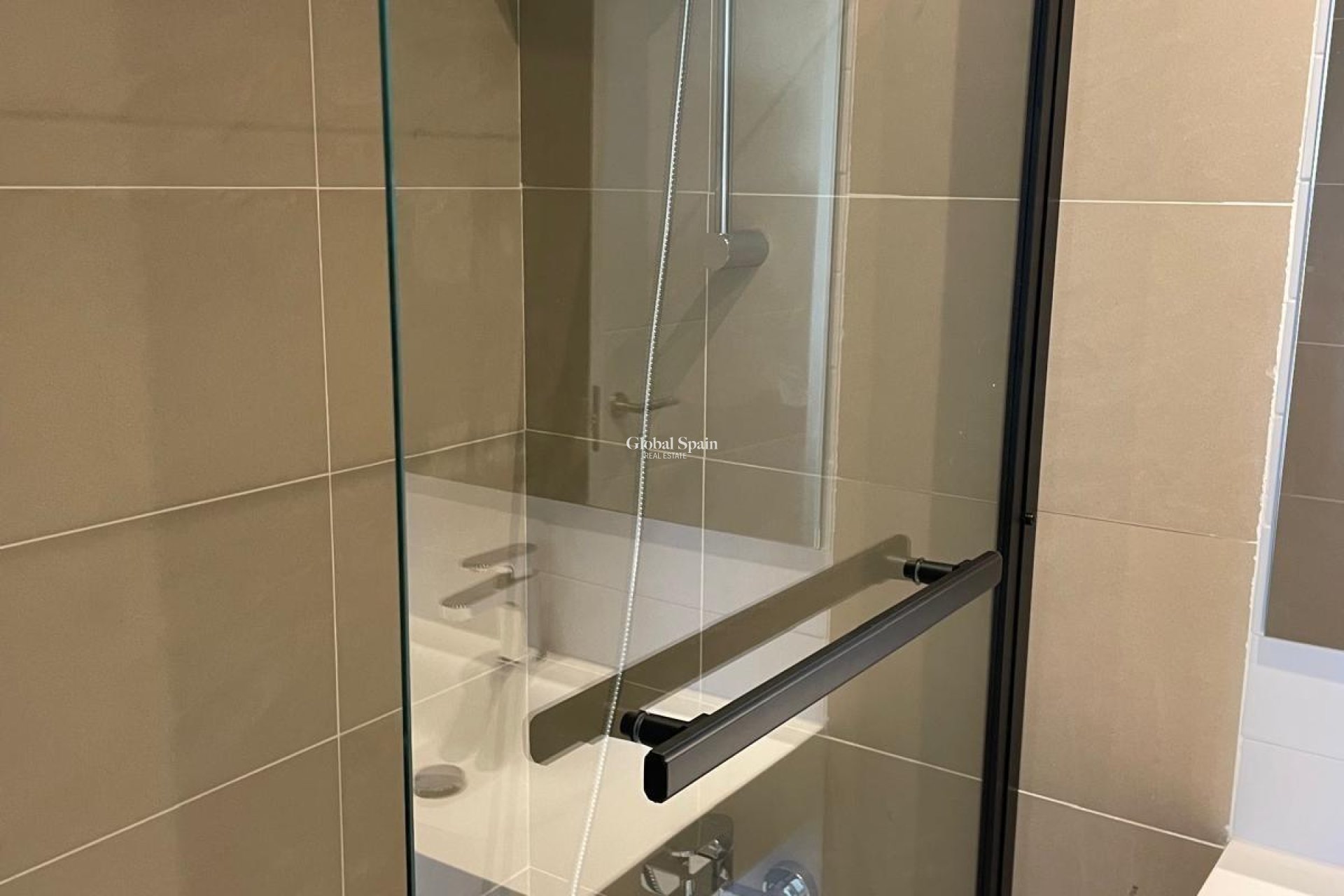 Venta - APARTAMENTO -
BENIDORM - Playa de Poniente