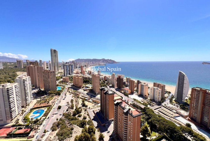 Venta - APARTAMENTO -
BENIDORM - Poniente