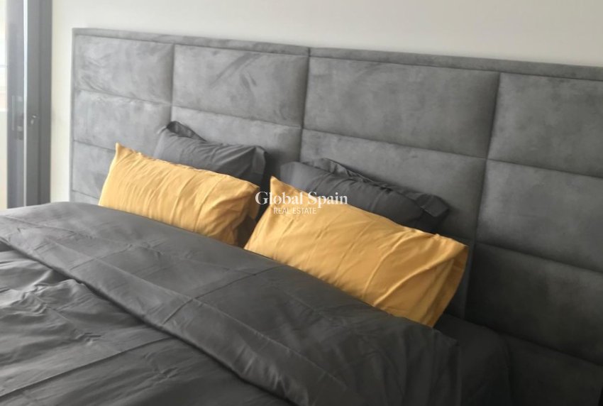 Venta - APARTAMENTO -
BENIDORM - Zona de Poniente