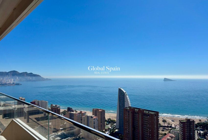Venta - APARTAMENTO -
BENIDORM - Zona de Poniente