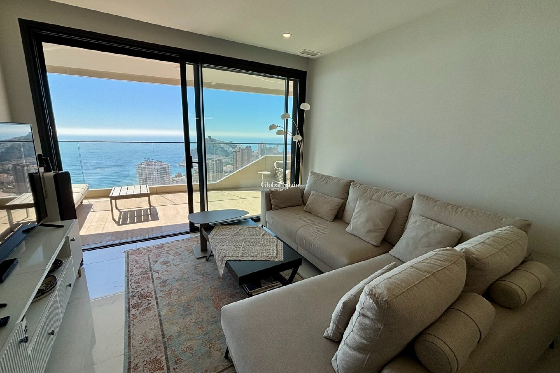 Venta - APARTAMENTO -
BENIDORM - Zona de Poniente