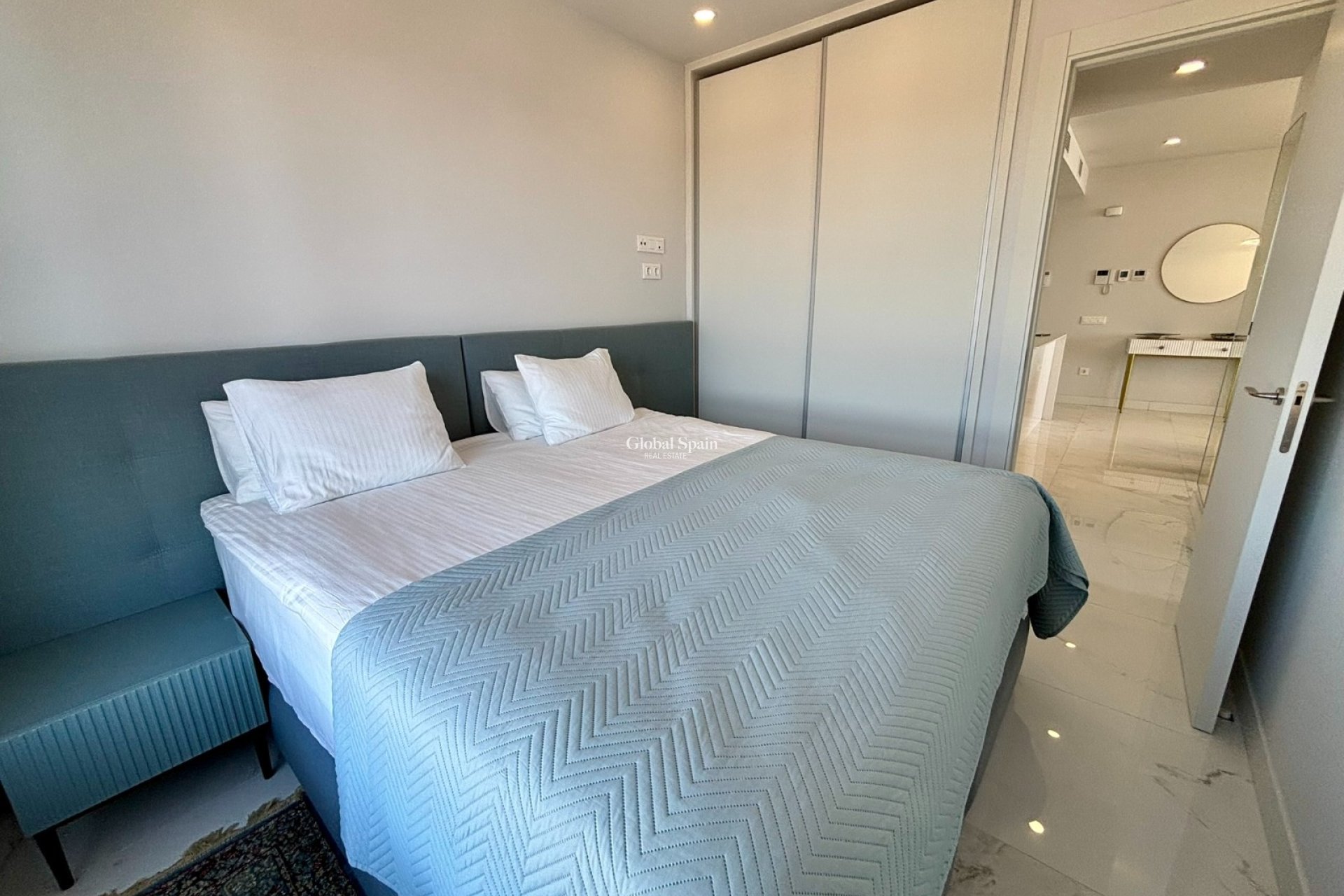 Venta - APARTAMENTO -
BENIDORM - Zona de Poniente