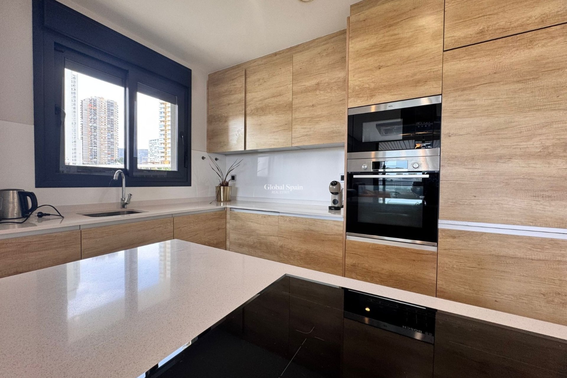 Venta - APARTAMENTO -
BENIDORM - Zona de Poniente