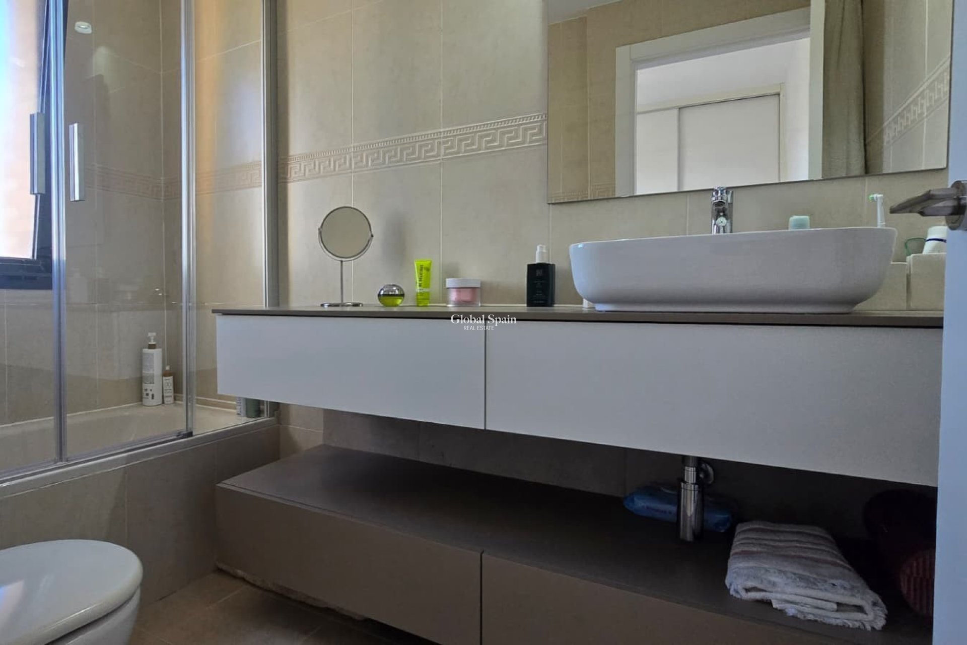 Venta - APARTAMENTO -
BENIDORM - Zona de Poniente