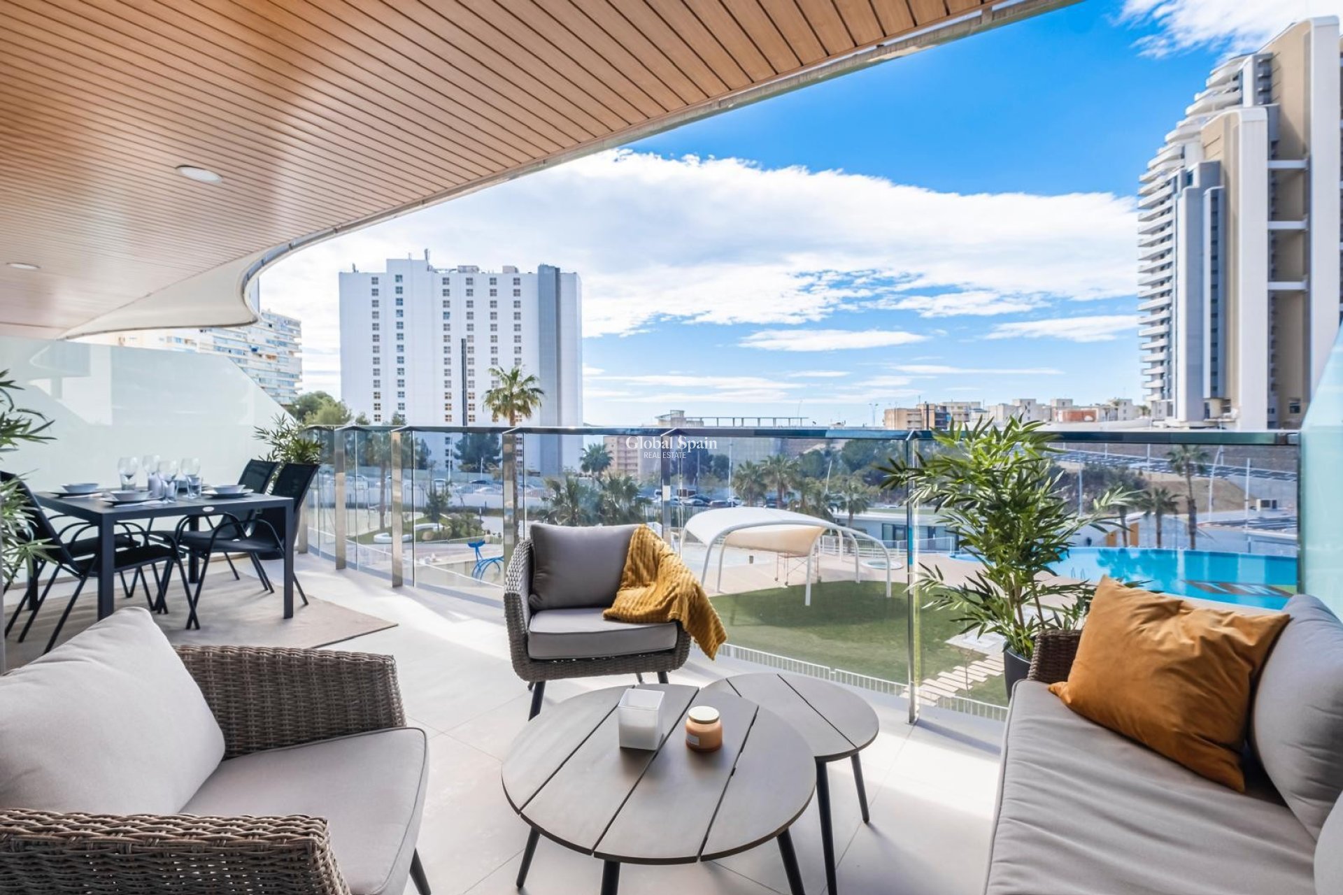 Venta - APARTAMENTO -
BENIDORM - Zona de Poniente