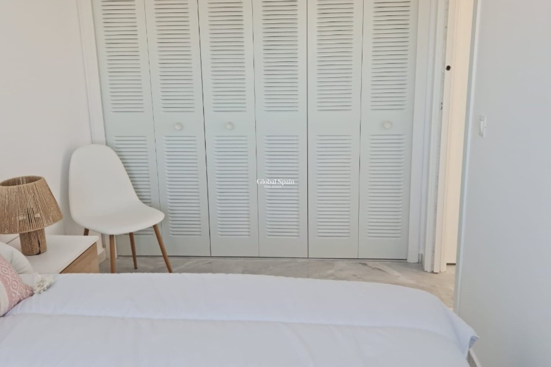Venta - APARTAMENTO -
BENIDORM - Zona de Poniente