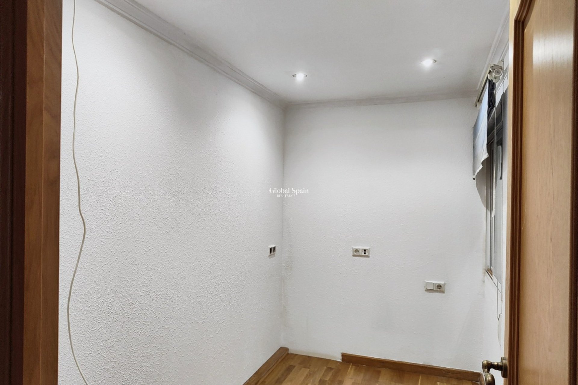 Venta - APARTAMENTO -
BENIDORM - Zona de Poniente